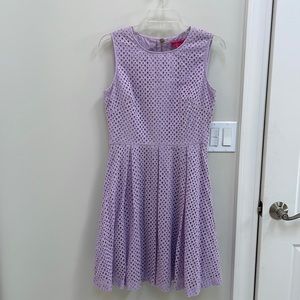 BETSEY Johnson Purple Lilac Back Cutout Eyelet Sleeveless Knee Length Dress Sz 4